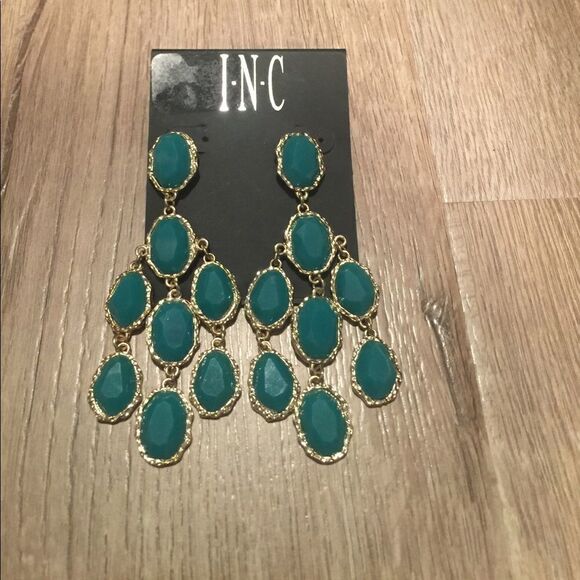 🎉1 hr sale 🎉INC dressy earring - Picture 1 of 3